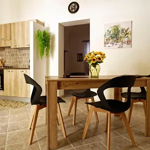 https://al-chiaro-di-luna-marsala.sicilyhotelsitaly.net